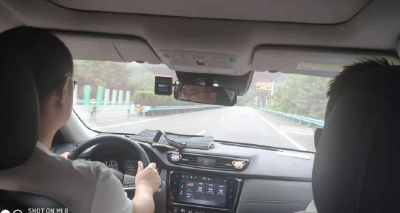 我为群众办实事  上门公证暖人心