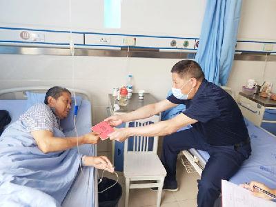 县退役军人事务局 主动作为强保障   用情用力暖兵心