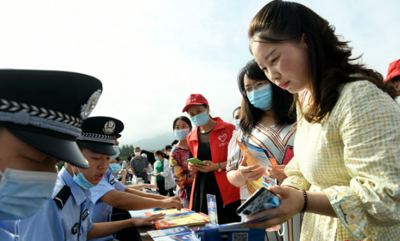 房县公安及时阻止一起冒充领导实施电信网络诈骗案件