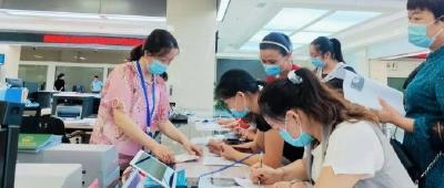 房县强力推进优化营商环境“减审批”专项行动