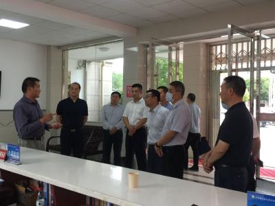 ​省税务局一级巡视员刘卫明一行来房调研平安建设工作