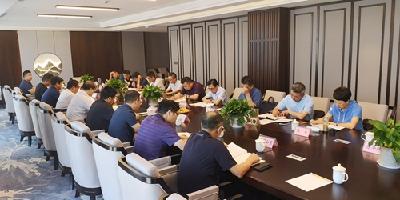 省自然资源厅党组副书记 副厅长陈现宾来房县调研