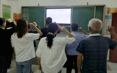 土城镇龙坪小学稳步推进党风廉政建设工作