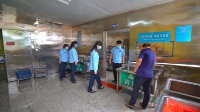 让校园美好“食”光处处可见----房县市场监管局开展制止餐饮浪费进校园活动