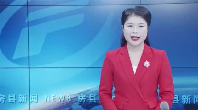 天安门广场举行升国旗仪式