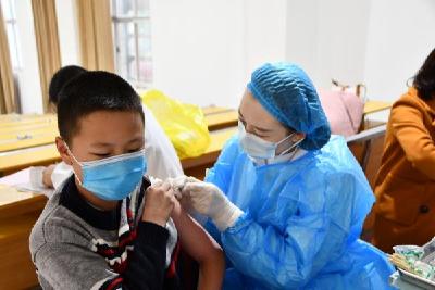 房县扎实开展3—11岁儿童新冠疫苗接种工作