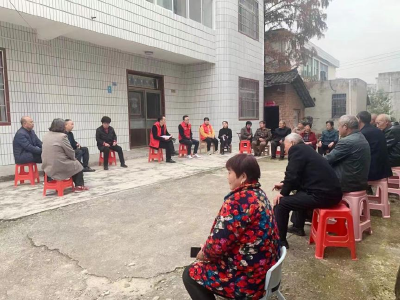 白鹤镇：理论政策走进百姓家