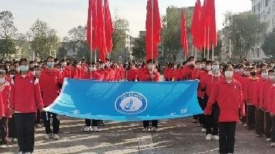 军店初中“奋进杯”第二十三届秋季运动会隆重开幕