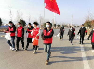 房县文化文艺志愿服务助力乡村文明建设