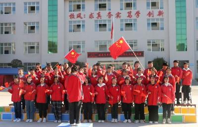 大木初中开展庆2022元旦红歌比赛