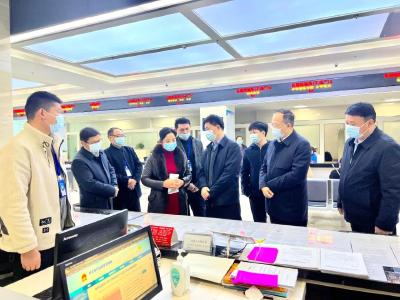 省市场监管局来房调研优化营商环境工作