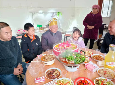 九道乡八里坡村：为80岁老人取消生日宴点赞！