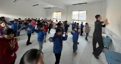 万峪小学：让都市拉丁走近校园