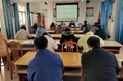 县实验中学 聚焦教学主业深化“一堂好课标准”大研讨