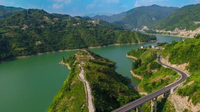 纪道清在听取县委巡察工作情况汇报时强调：擦亮巡察利剑 护航全县经济社会高质量跨越式发展