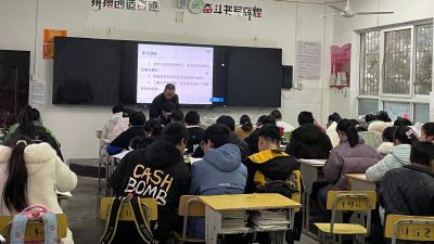 县实验中学教师赴九道中学开展教学联谊活动