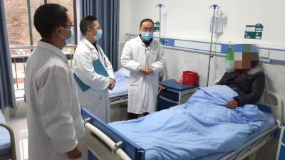 “323”攻坚行动进基层之走进野人谷