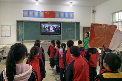 铺沟小学开展弘扬民族精神纪念十二九运动