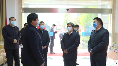 刘松林来房开展春节慰问 检查疫情防控