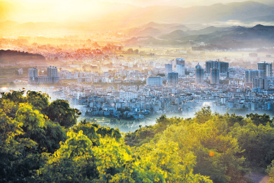 暖心！他们收到计生协会送来的11多万元理赔金