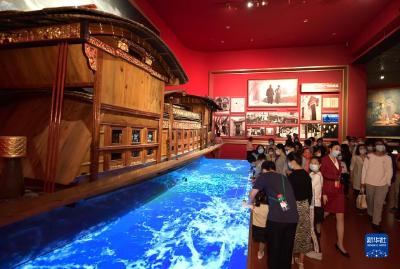 传承优良作风 奋进复兴征程——2021年以习近平同志为核心的党中央推进作风建设纪实 