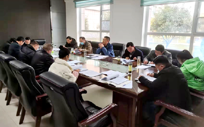 县委政法委开展2月份支部主题党日暨理论学习中心组学习活动