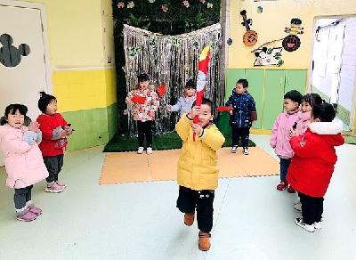 萌娃归来  虎虎生威  ——县幼儿园2022春开学第一课