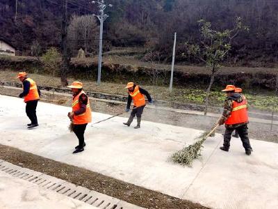 五台乡：扎实开展村庄清洁行动 助力乡村振兴