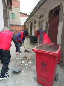 县民政局积极下沉社区开展人居环境整治活动