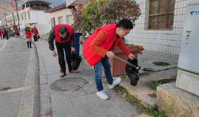 城关镇“两清两改一提升”扎实推进人居环境整治