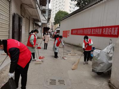 县公检中心：扎实开展“清洁房县”义务清扫活动