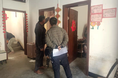 上龛乡：“户户走到”访民意 为民服务勇担当