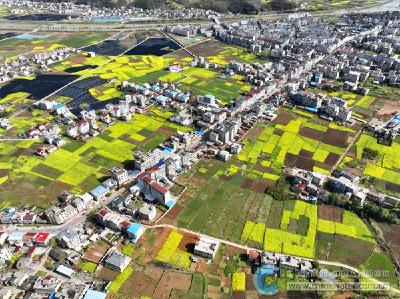 房县：美丽乡村如仙境