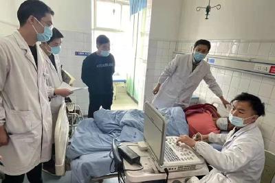 “人人关注肾脏健康--吾爱吾肾、知识强肾”——县医院举办2022世界肾脏病日义诊活动