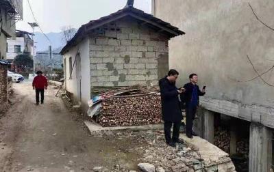 尹吉甫镇精准发力抓好人居环境整治工作