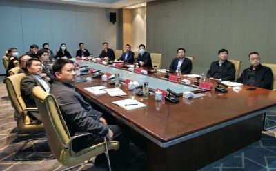 纪道清谢晓鸣专题听取并研究中国（房县）诗经城规划设计