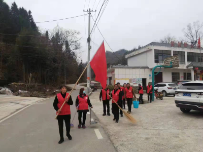 窑淮镇多举措开展“清洁窑淮”活动