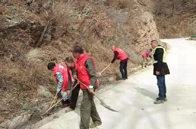 万峪河乡大堰村村庄美颜焕然一新