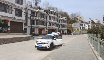 房县召开提升群众安全感工作座谈会  