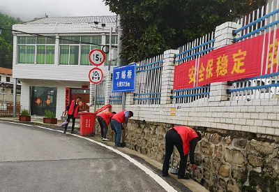 万峪河乡：持续发力  整治人居环境