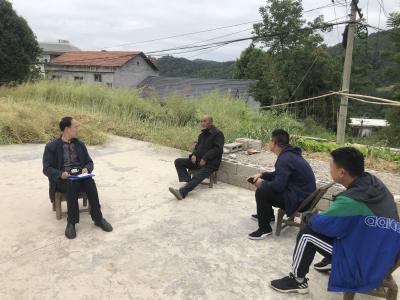 房县机关事务服务中心开展“户户走到”助力乡村振兴