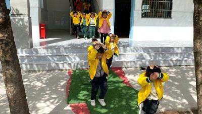 红塔镇中心幼儿园开展“5.12防灾减灾日”安全演练