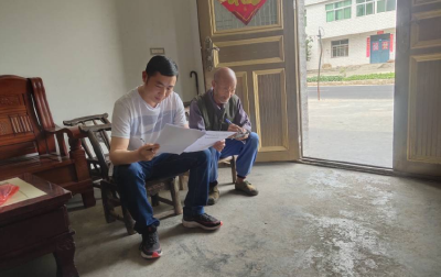 白鹤镇人社中心“双向发力”确保城乡居保疑点数据核查取得实效