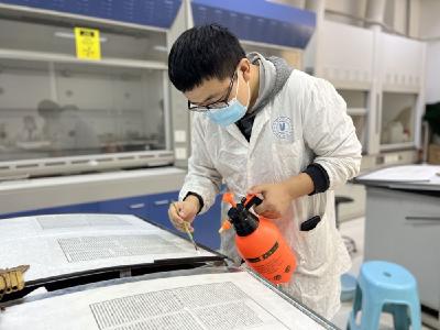 习近平总书记关切事|故纸堆里捧出“金娃娃”：古籍典藏温“故”知“新”的故事
