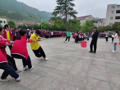 门古寺镇初级中学举行运动会