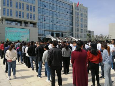 县一中开展“拒绝网络沉迷”主题教育活动
