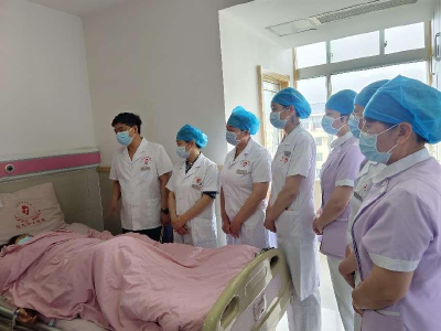 县保健院开展院长行政查房