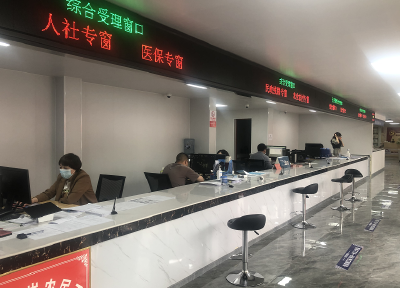 红塔镇人社中心：窗口服务无小事，用心方能暖民心