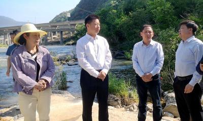 纪道清巡河时强调：突出重点 综合治水 全力确保马栏河水质稳定达标