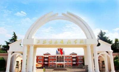 这所学校来房县招生啦，初高中生可报，名额有限……